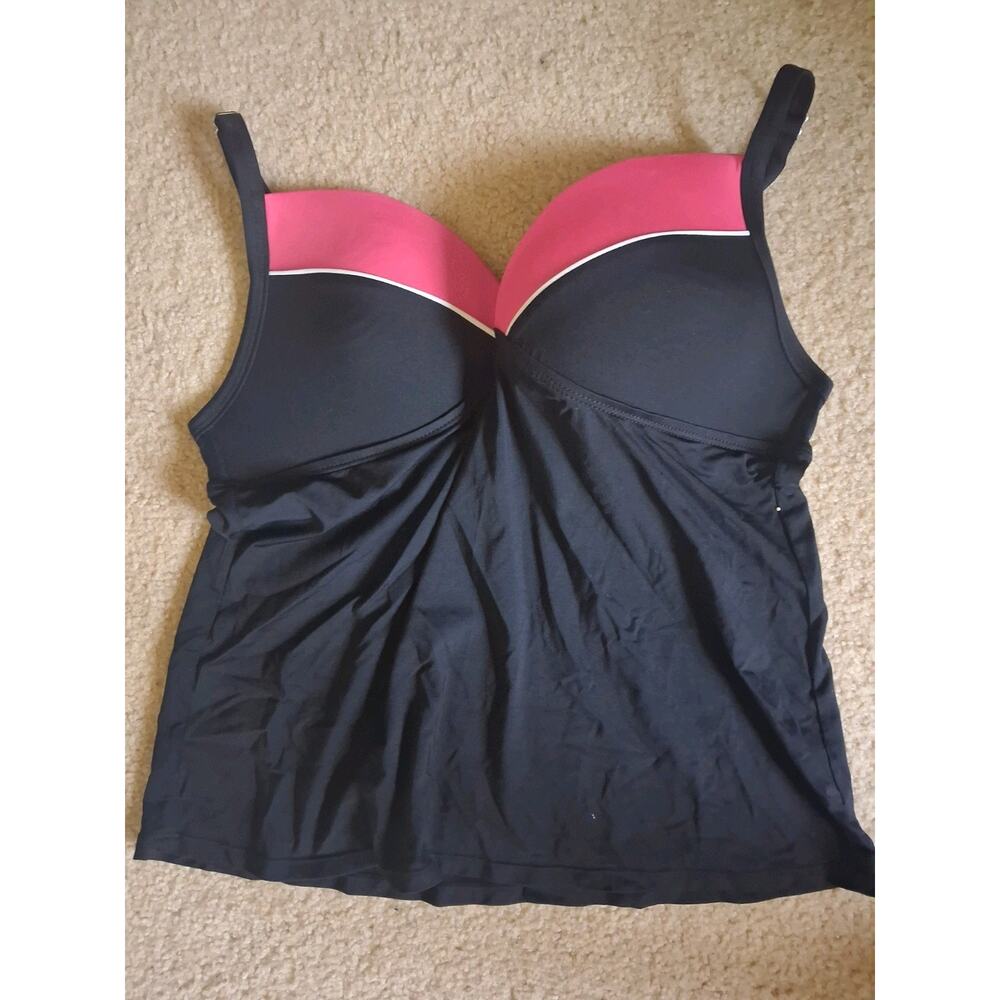 Maurices Swim suit Bathing TAKINI Top Size L pink polka dots ruffly razor back